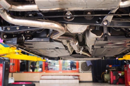 &Eacute;tapes cl&eacute;s pour le changement de moteur &agrave; Houville-la-Branche